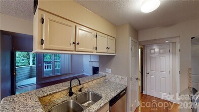 427 W 8th St in Charlotte, NC - Building Photo - Building Photo