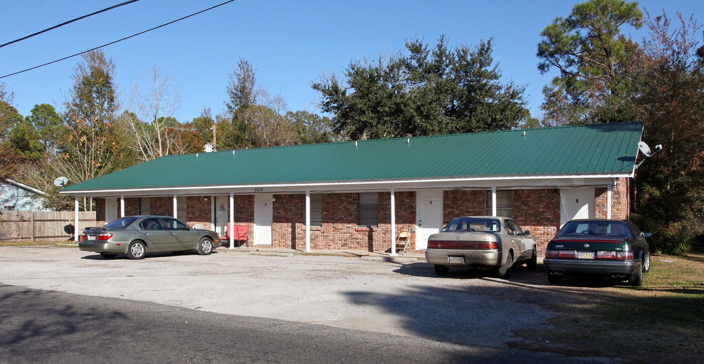 2410 Eden St in Pascagoula, MS - Building Photo
