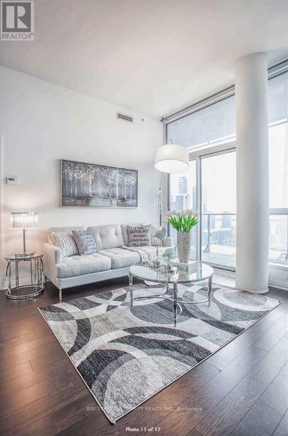 property at 8 Mercer St