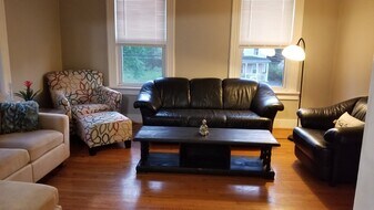 238 Elm St in Meriden, CT - Building Photo