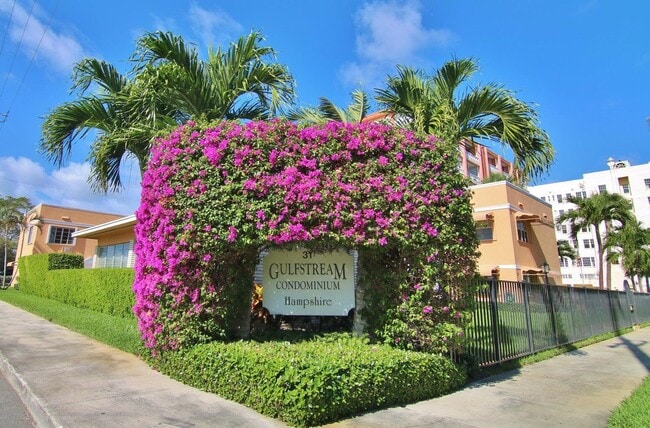 property at 31 S Golfview Rd