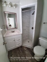 7200 S Douglas Pl in Oklahoma City, OK - Building Photo - Building Photo