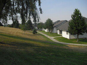 Camas Village in Moscow, ID - Building Photo - Building Photo