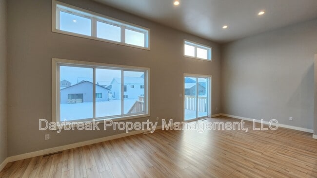 6728 66th Ave S in Horace, ND - Building Photo - Building Photo