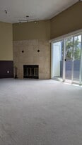 1100 Harrington Ave NE, Unit 309 in Renton, WA - Building Photo