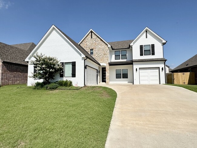 property at 8735 S Quanah Ave