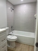 3652 SW 60th Terrace in Davie, FL - Building Photo - Building Photo