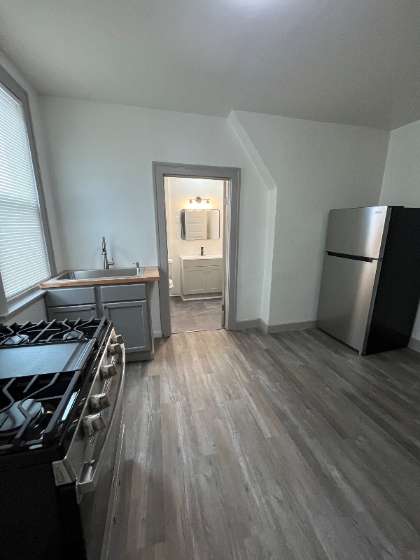 1342 W 69th St in Cleveland, OH - Building Photo - Building Photo