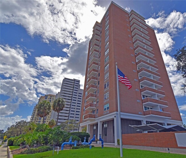 property at 4015 Bayshore Blvd