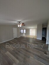 160 Sonya Ct in Sanford, NC - Building Photo - Building Photo