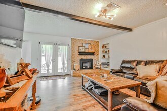 5708 3rd St in Lubbock, TX - Building Photo - Building Photo