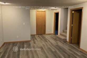 3942 Polk St NE in Minneapolis, MN - Building Photo - Building Photo
