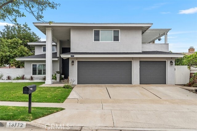 13772 Ridgecrest Cir