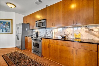 711 Cosmopolitan Dr NE in Atlanta, GA - Building Photo - Building Photo