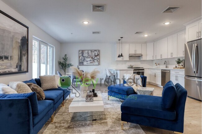 176 Pennington Ave in Passaic, NJ - Building Photo - Building Photo