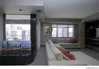 1551 Larimer St in Denver, CO - Building Photo - Building Photo