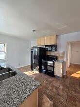 1412 Lake Dr in South Milwaukee, WI - Building Photo - Building Photo