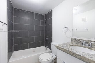 13251 Memorial Hwy in Miami, FL - Building Photo - Building Photo