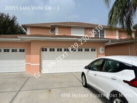 20055 Lake Vista Cir in Lehigh Acres, FL - Building Photo