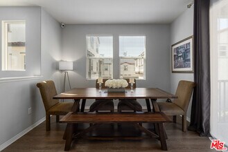 281 Mar Vista Ave in Pasadena, CA - Building Photo - Building Photo