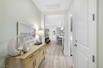 14571 Topsail Dr in Naples, FL - Building Photo - Building Photo