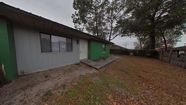 3721 NE 40th Pl-Unit -D in Ocala, FL - Building Photo - Building Photo