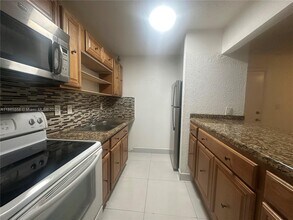 4680 W 13th Ln in Hialeah, FL - Building Photo - Building Photo