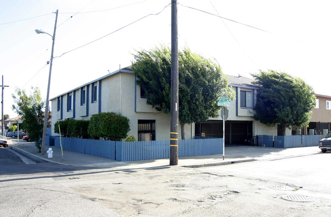 1505 Roosevelt Ave in Richmond, CA - Building Photo - Building Photo