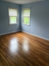 1325 Avon Blvd in Cheshire, CT - Building Photo - Building Photo