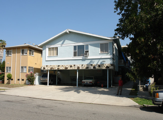 5723 Harold Way in Los Angeles, CA - Building Photo - Building Photo