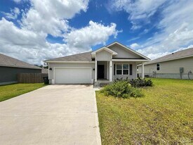 6161 Native Dancer Wy in Pensacola, FL - Building Photo