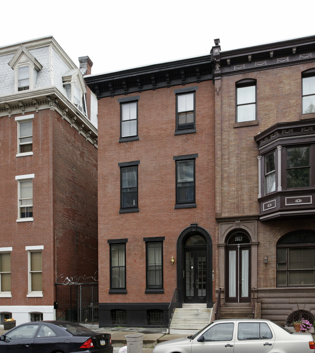 2019 Spring Garden St in Philadelphia, PA - Building Photo - Building Photo