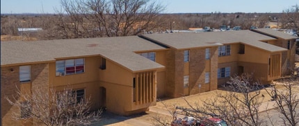 Childress Manor Apartments in Childress, TX - Foto de edificio - Building Photo