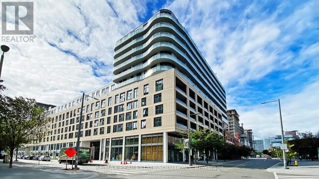 property at 425 Front St E