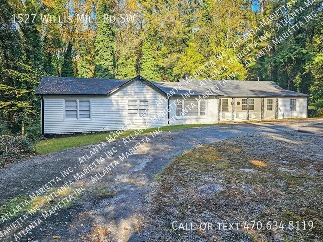 1527 Willis Mill Rd SW in Atlanta, GA - Building Photo - Building Photo