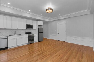 1369 Hyde in San Francisco, CA - Building Photo - Building Photo