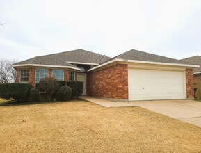 12209 Silver Mist Trail in Burleson, TX - Building Photo - Building Photo