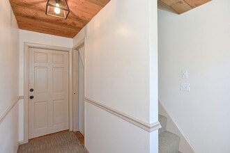 110 Oswego St in Bellingham, MA - Building Photo - Building Photo