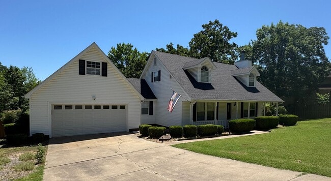 property at 3109 Glen Flora Way
