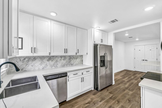 property at 4515 Dewberry St