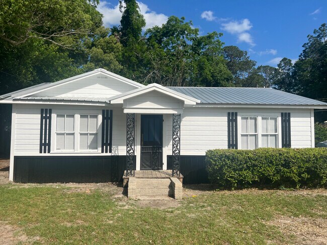 618 St Marys Dr in Waycross, GA - Building Photo - Building Photo