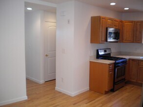 235 Condor St in Boston, MA - Building Photo - Building Photo