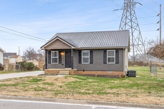 514 Gainey Dr in Oak Grove, KY - Building Photo - Building Photo