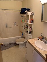 43 Willow St, Unit 1 in Fitchburg, MA - Building Photo - Building Photo