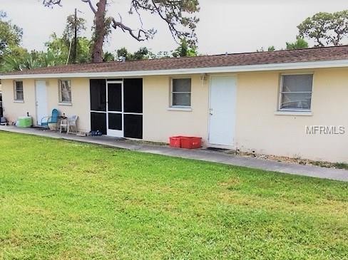 Duplex in Englewood, FL - Building Photo