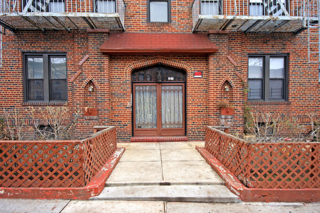 649 51st St in Brooklyn, NY - Building Photo - Building Photo