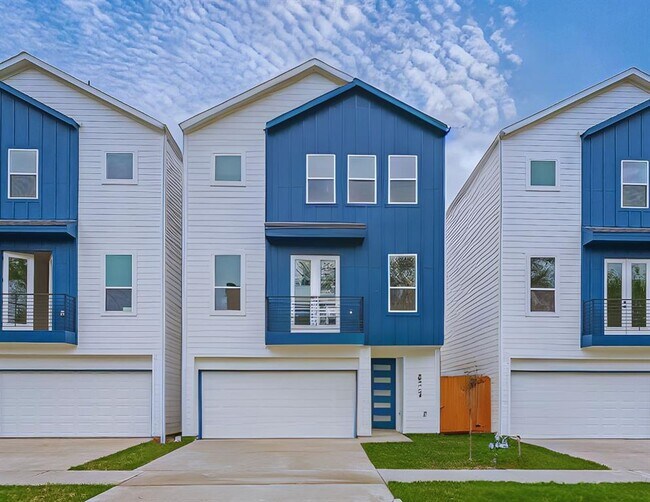 property at 6905 St Augustine St