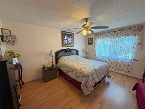 306 Palm Coast Pkwy NE in Palm Coast, FL - Building Photo - Building Photo