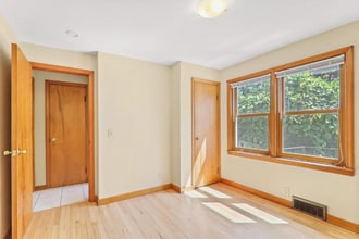 2225 Winnebago St in Madison, WI - Building Photo - Building Photo