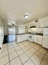 3262 Wyoming St in Baton Rouge, LA - Foto de edificio - Building Photo